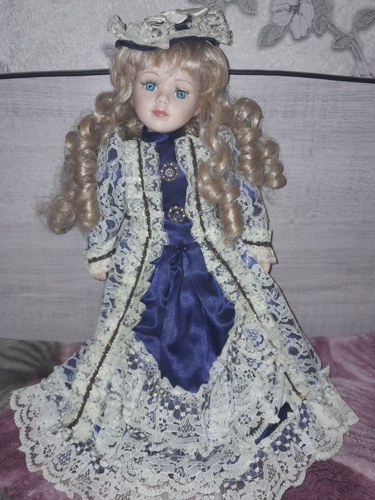 Кукла фарфор из Италии