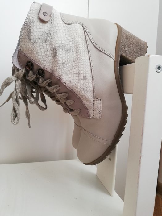 Дамски боти GABINA - естествена кожа - 37 номер