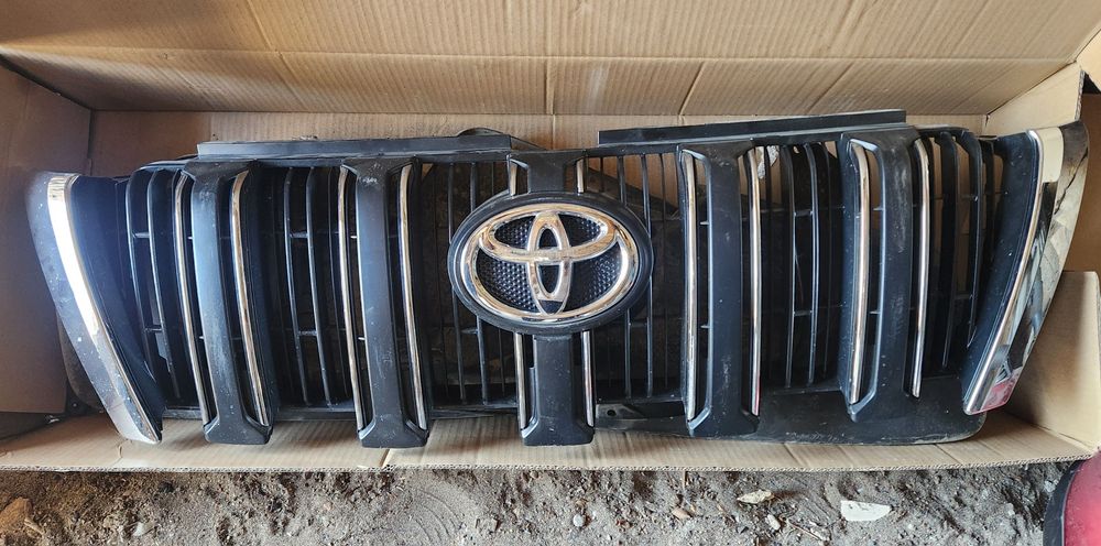 Продаётся облицовка для PRADO TOYOTA .