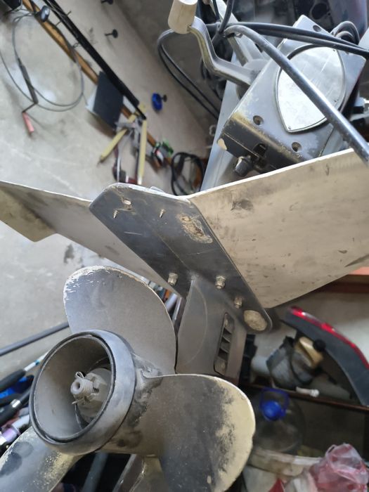 Извънбордов двигател evinrude 35 къс ботуш