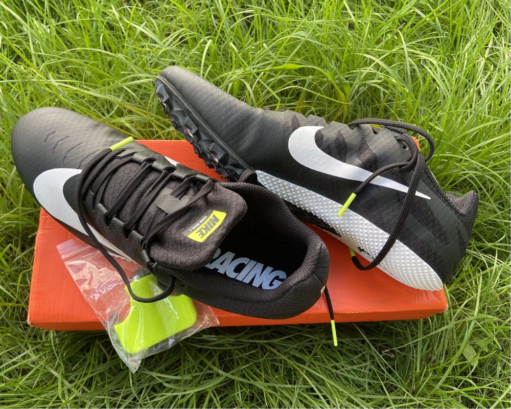 Легкоатлетические кроссовки (шиповки) Nike