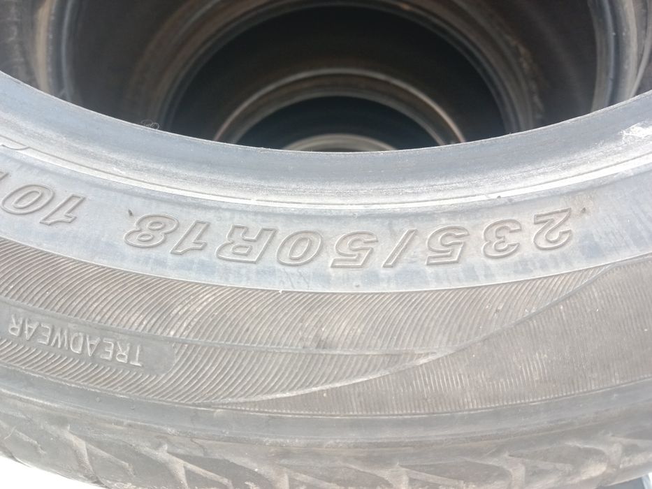 235 50 r18 westlak