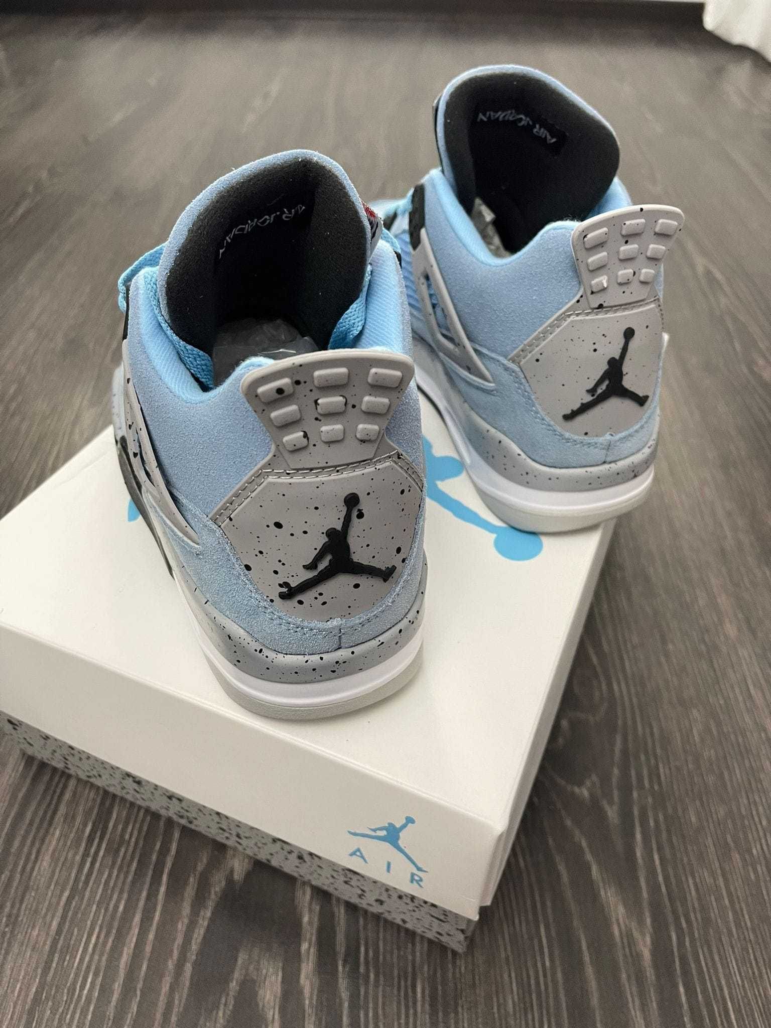 Jordan 4 UNIVERSITY BLUE produs nou | Premium