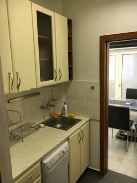 Дава се под наем Тристаен апартамент в София, Център - 100 кв.м за 1150 € - Снимка #4