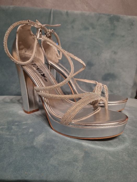 Pantofi toc cristale nr 39