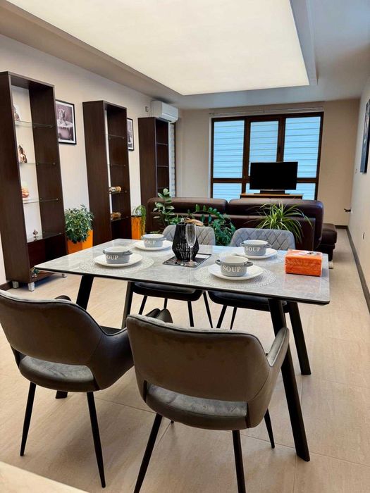 Дава се под наем Двустаен апартамент в Стара Загора, Център - 80 кв.м за 510 € - Снимка #7