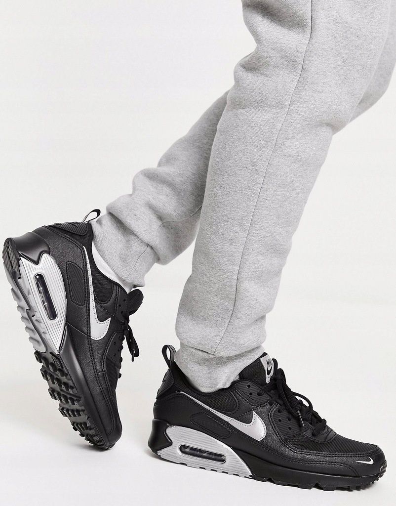 Nike Air Max 90 номер 42.5 код 28A