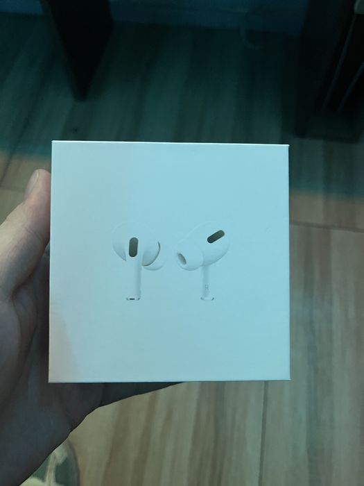 продам Airpods б/у оригинал