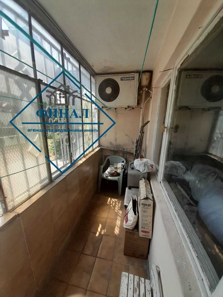 Продава се Двустаен апартамент в Шумен, Пазара - 70 кв.м за 1130 €/кв.м - Снимка #5