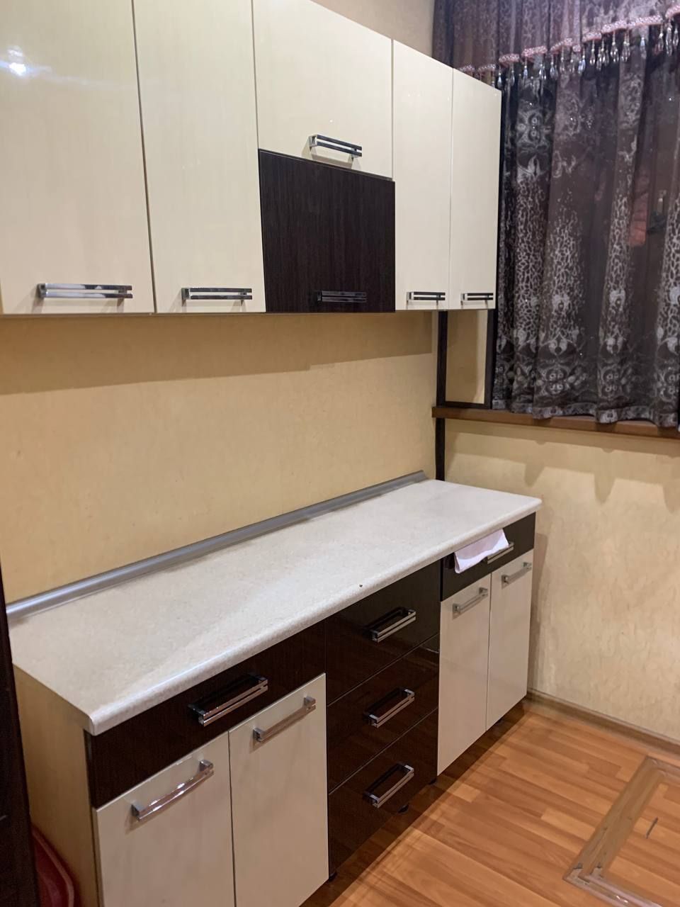 Юнусабад 2кв Аренда 2/1/4 разд/кон