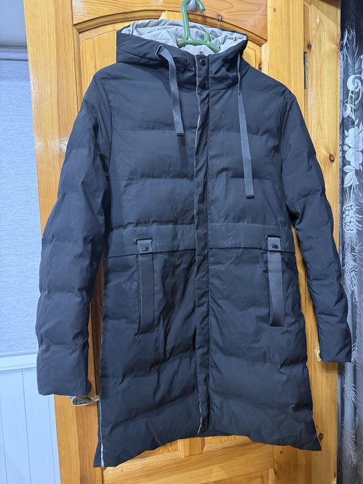 Продам зимний пуховик