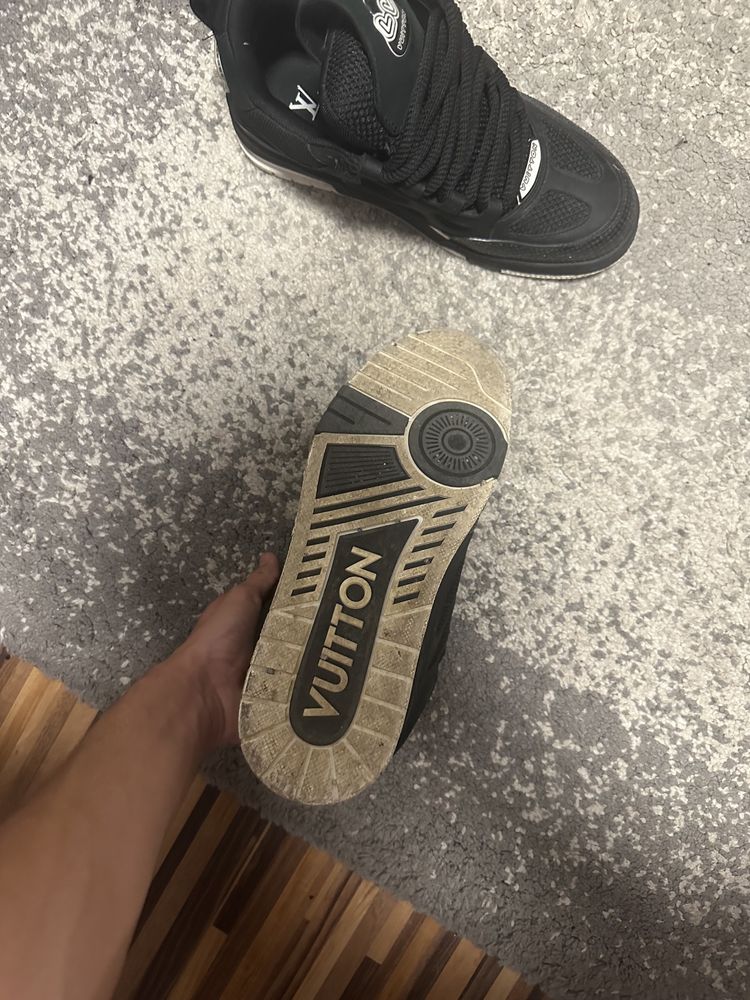 Vand louis vuitton skate