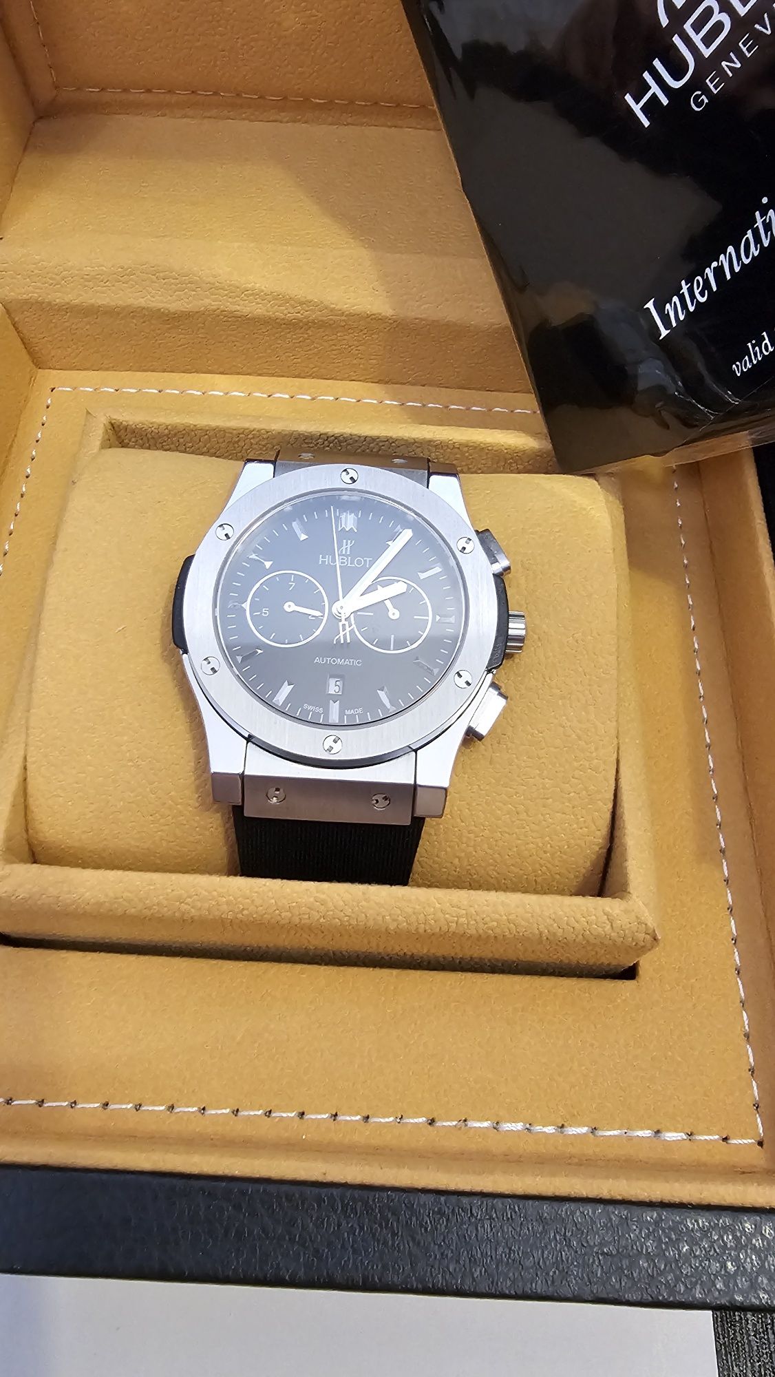 Soat Hublot mexanicheskiy