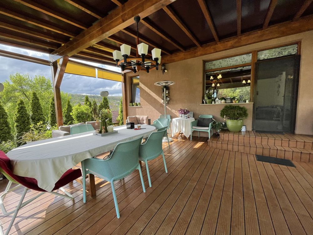 casa  plus anexe 145 mp si curte 5000 mp de inchiriat