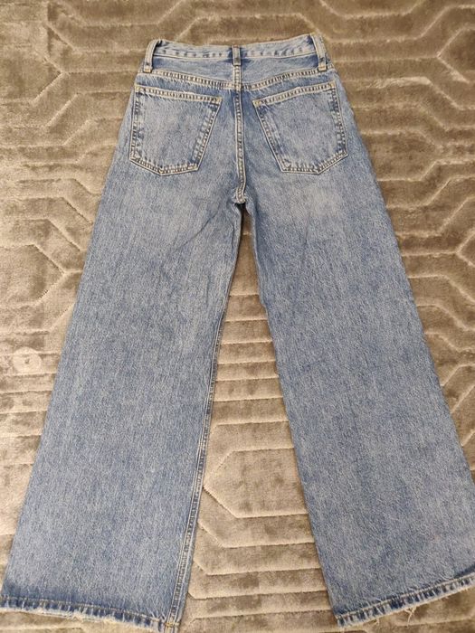 Дънки със средно висока талия