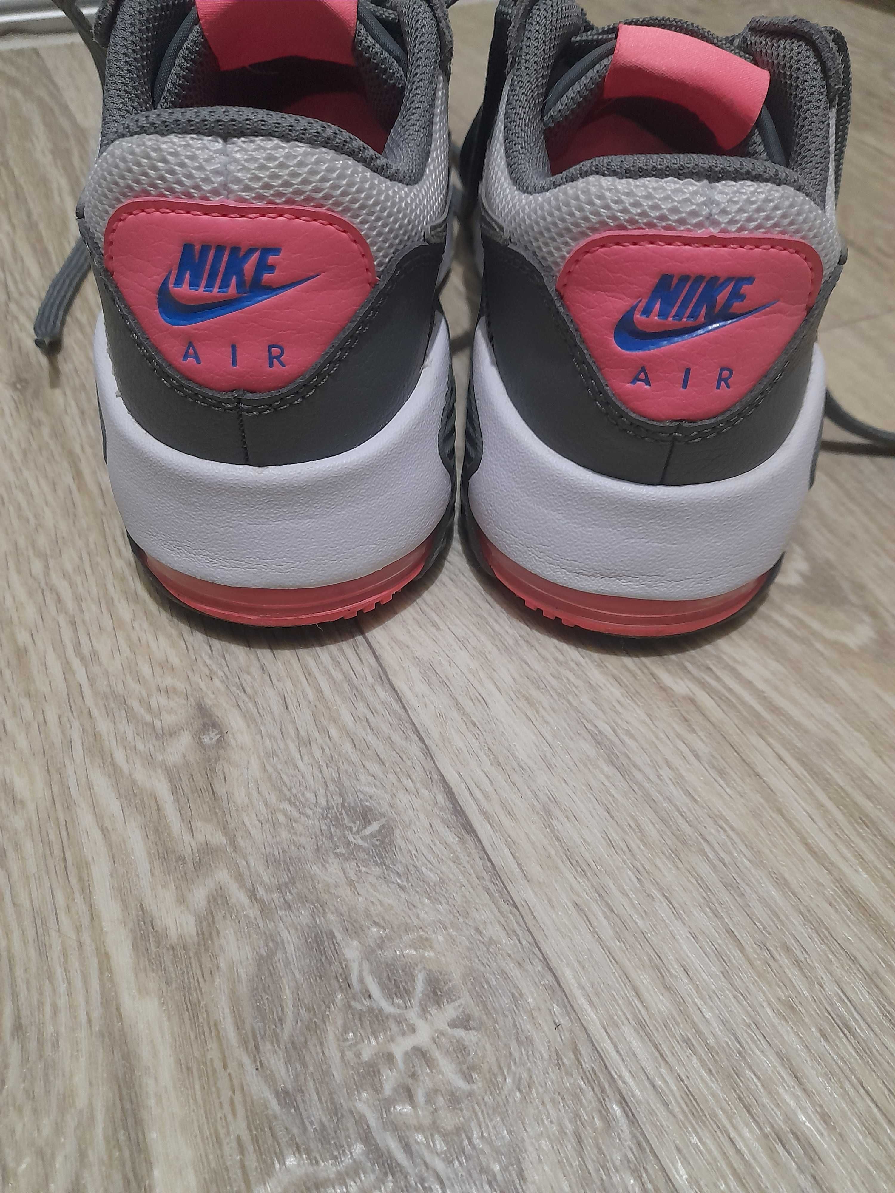 Nike air max original, nr.38, 90 lei