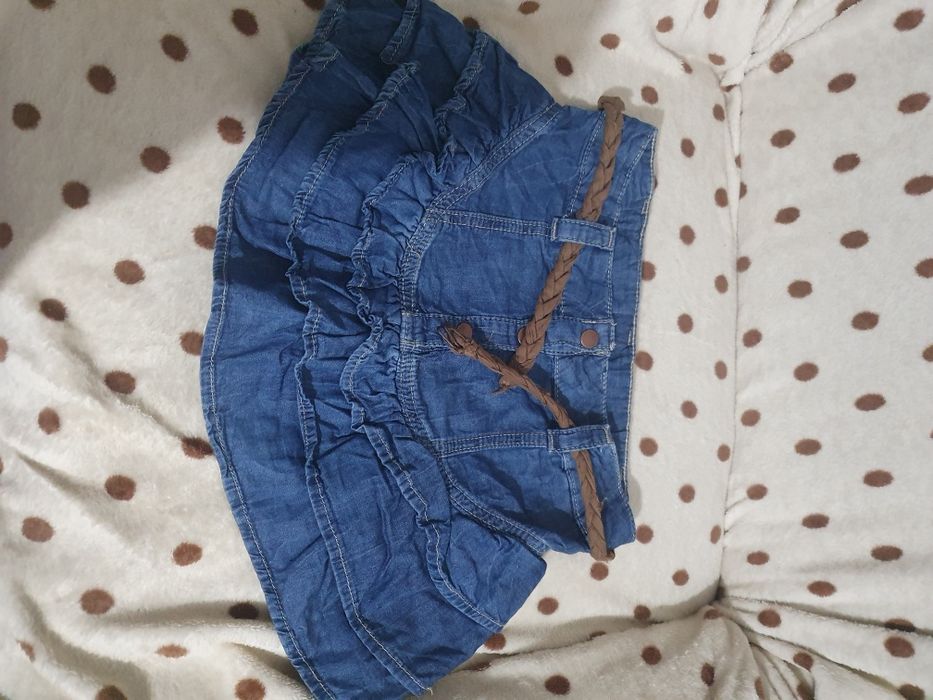 Fuste 10-11 ani , 8 ani