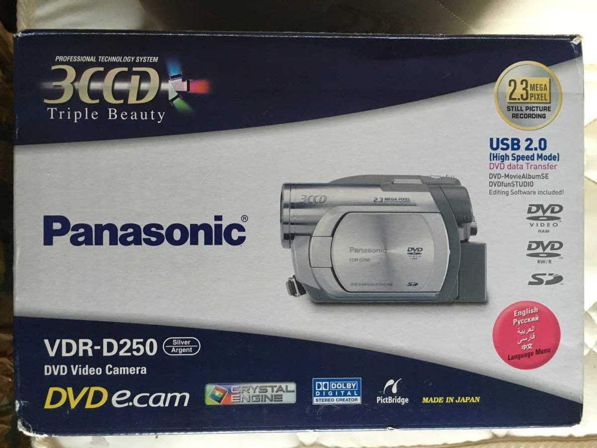 Продавам камера Pnasonic VDR-D250