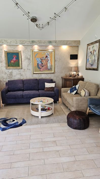 Продавам комплект от 3 дивана