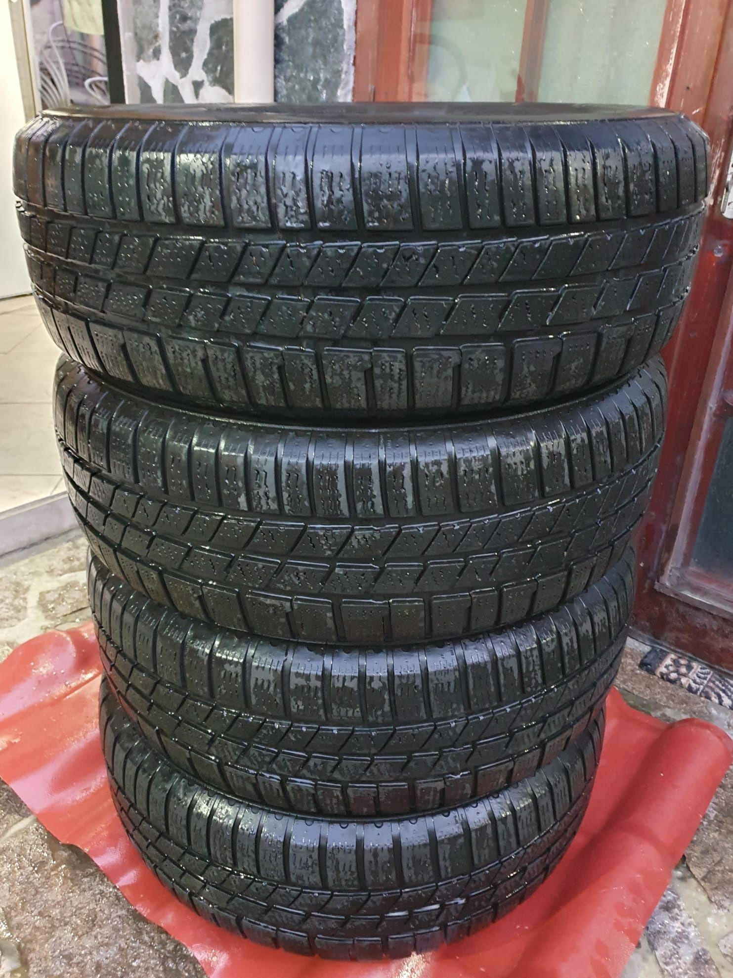 Всесезонни Гуми M+S - CONTINENTAL - 215/65/16 !