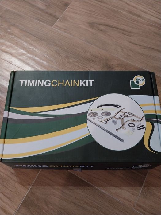 Kit distribuție cu pompa de apa.