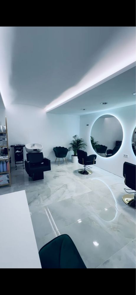 Inchiriez salon de infrumusetare nou in Timisoara zona Sinaia