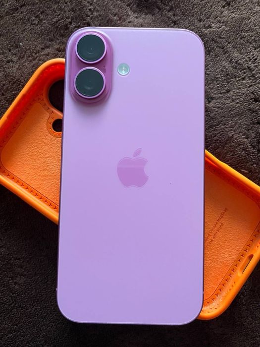 iPhone 16 100% емкость