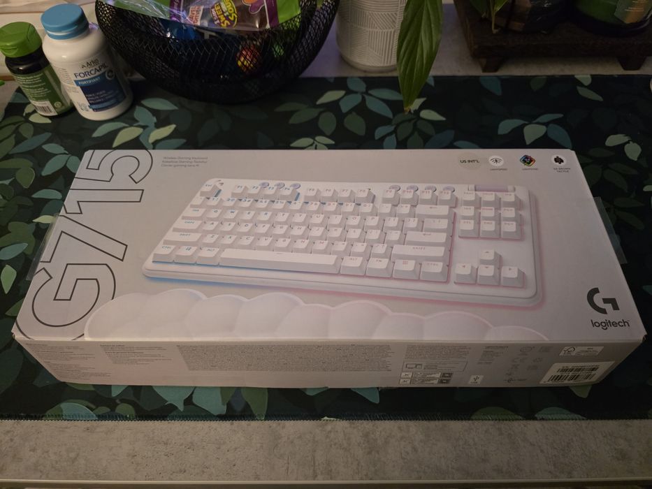 Tastatura wireless Logitech G715, alba, US INTL layout, tactile, RGB