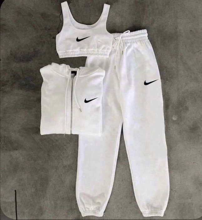 Trenung nike dama
