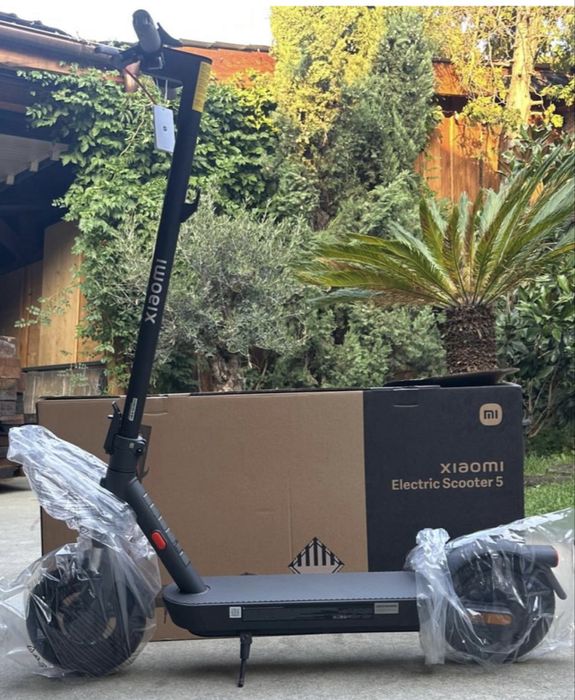 Xiaomi Electric Scooter 5 – Nouă, Sigilată