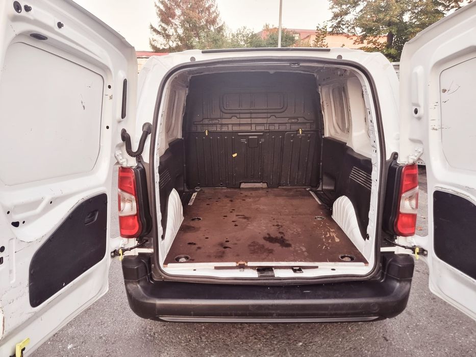 Opel combo 1.5d euro 6