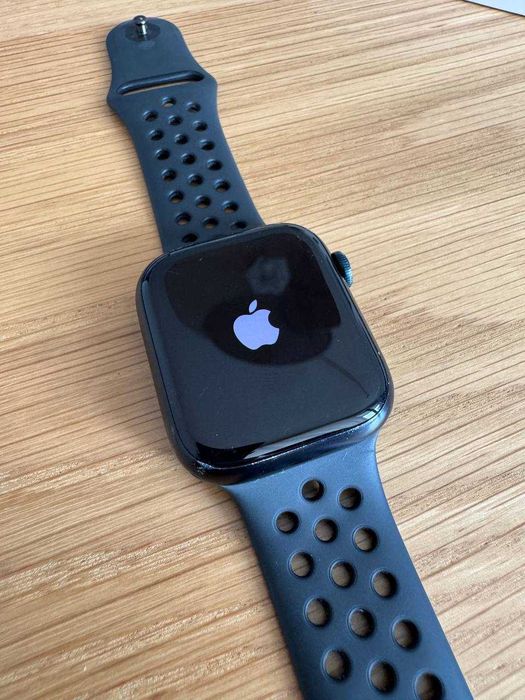 Apple Watch Series 8 45 mm.