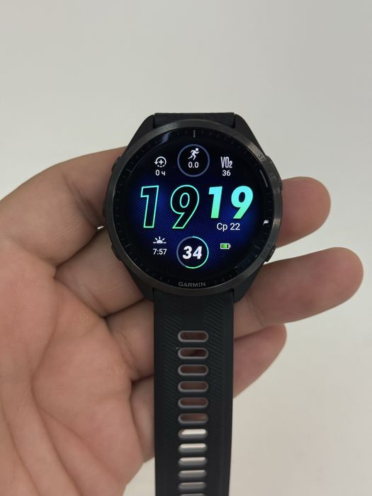 Смарт-часы Garmin Forerunner 965 черный