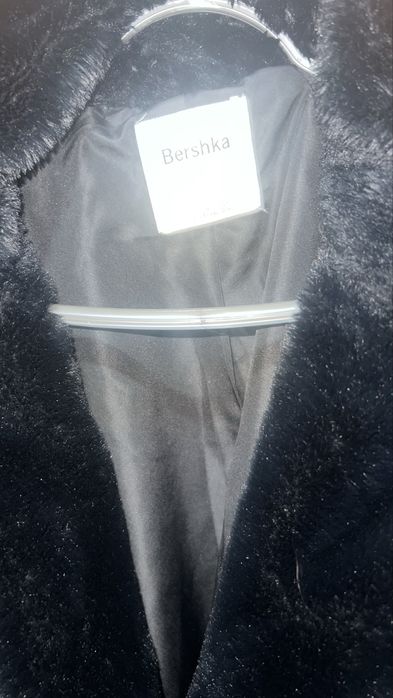 Haina blanita fina Bershka noua