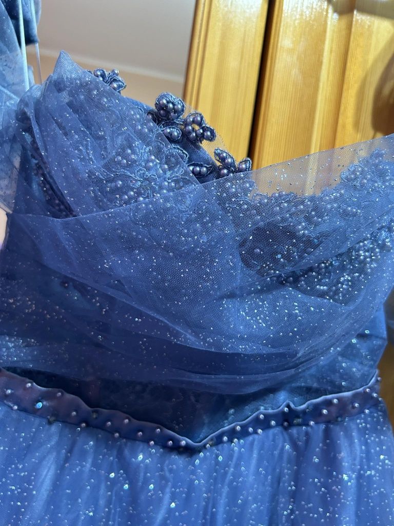 Официална бална рокля