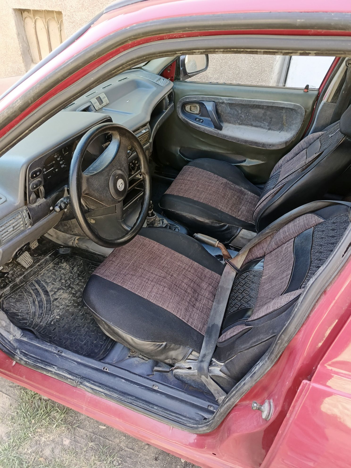 Nexia 1 sons Daewoo