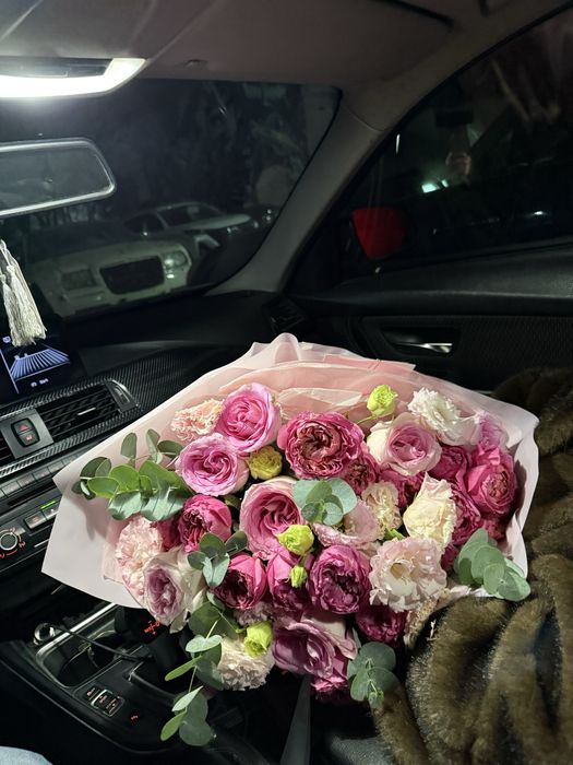 Продам цветы , недавно только получила