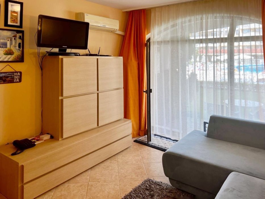 Продава се Двустаен апартамент в к.к. Слънчев бряг - 50 кв.м за 1460 €/кв.м - Снимка #3