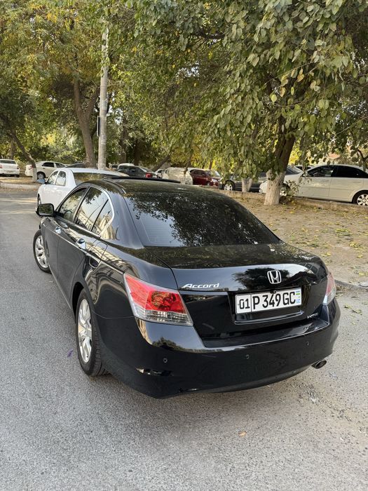 Honda Accord 2009 ideal xolatda