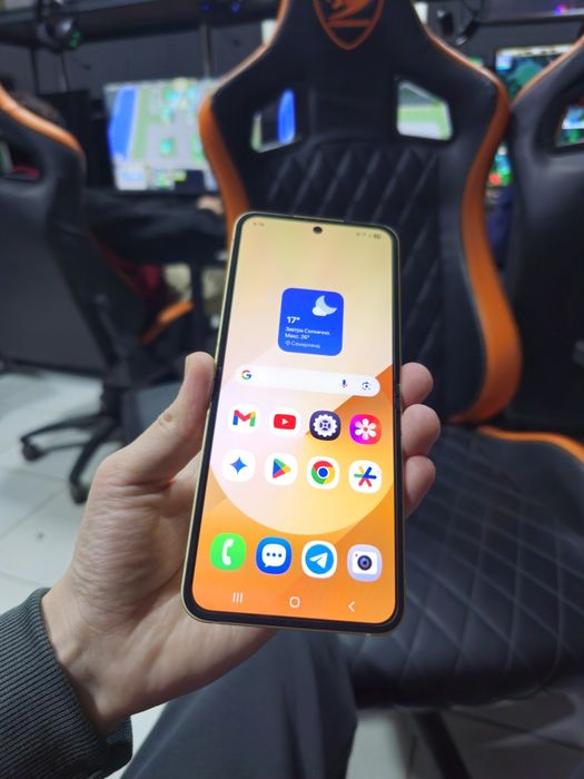Срочно z flip 6 сотилади