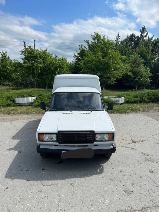 ИЖ 2717 . Пирожковоз