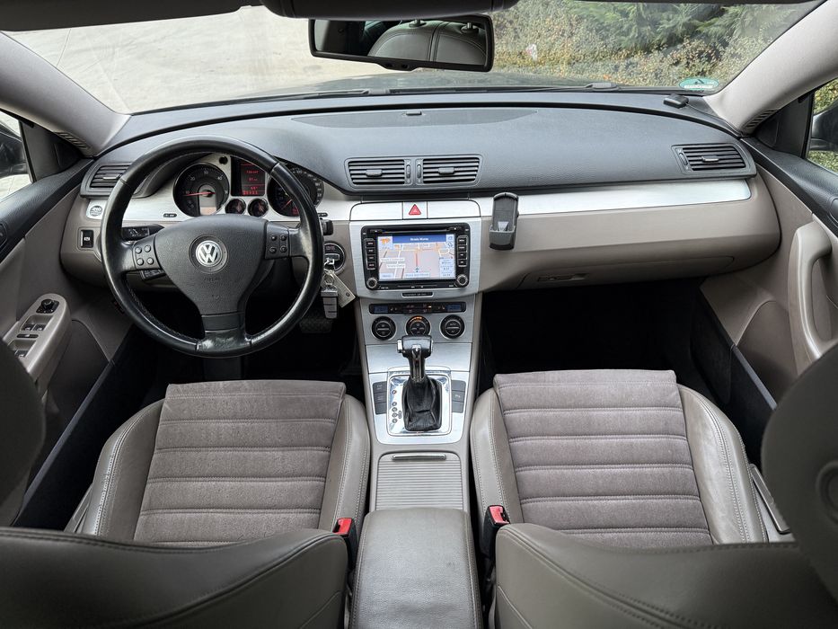 VW Passat 2.0 Diesel fab.2008 ** AUTOMAT ** IMPECABIL ** ADUS AZI