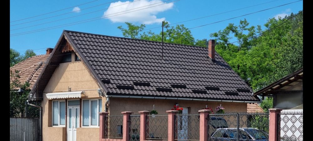 Acoperișuri și REPARAȚII Urgente terase jgheaburi burlane