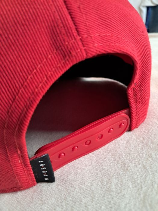 Șapcă Jordan rosie