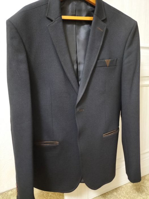 Продам мужской пиджак