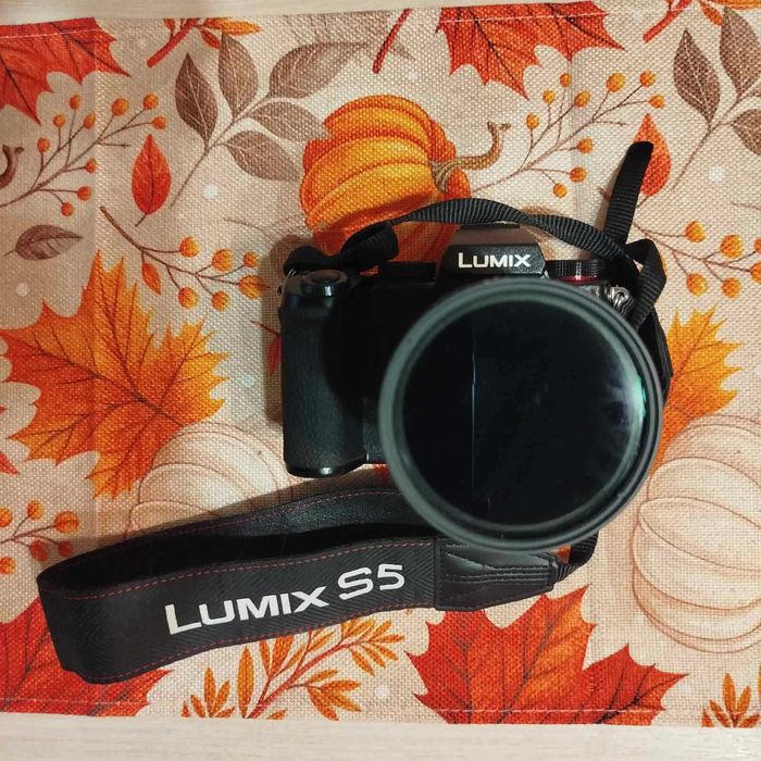 Камера Lumix S5 + Китов Обектив + 50мм 1.8 + (ND & Black Mist филтри)