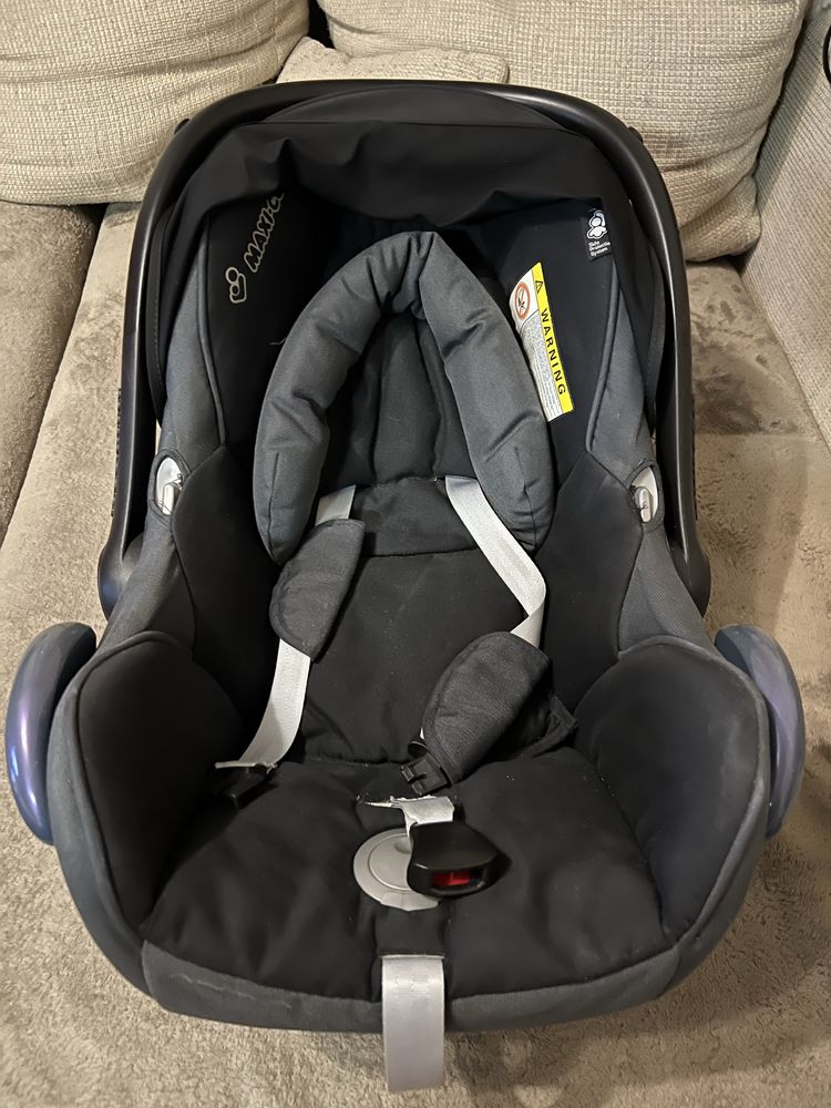 Бебешка кошница Maxi Cosi