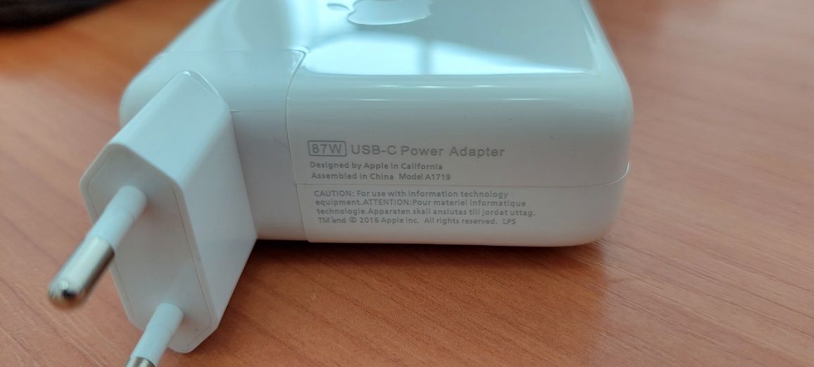 Зарядное устройство для Macbook, оригинал,  87 ватт, usb type-c