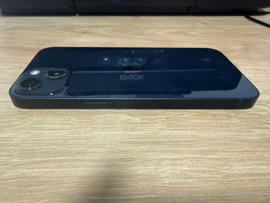 Vand iphon 13 128gb