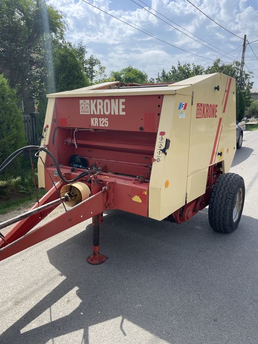 Presa de balotat , balotiera rotundă Krone , Claas , Welger , Deutz